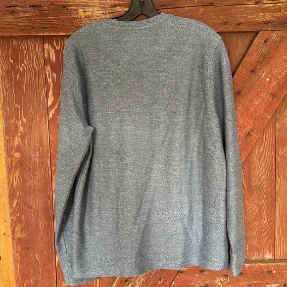 UNTUCKit French Terry Urey Stretch Heather Blue Button Placket Henley. Medium. - Picture 4 of 6